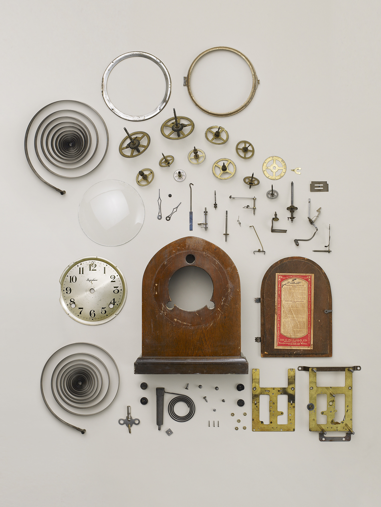 7 Wind up Clock
